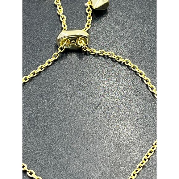 Kendra Scott Elaina Gold Brass
Veined Blue Turquoise Bolo Adjustable Bracelet - Picture 4 of 9